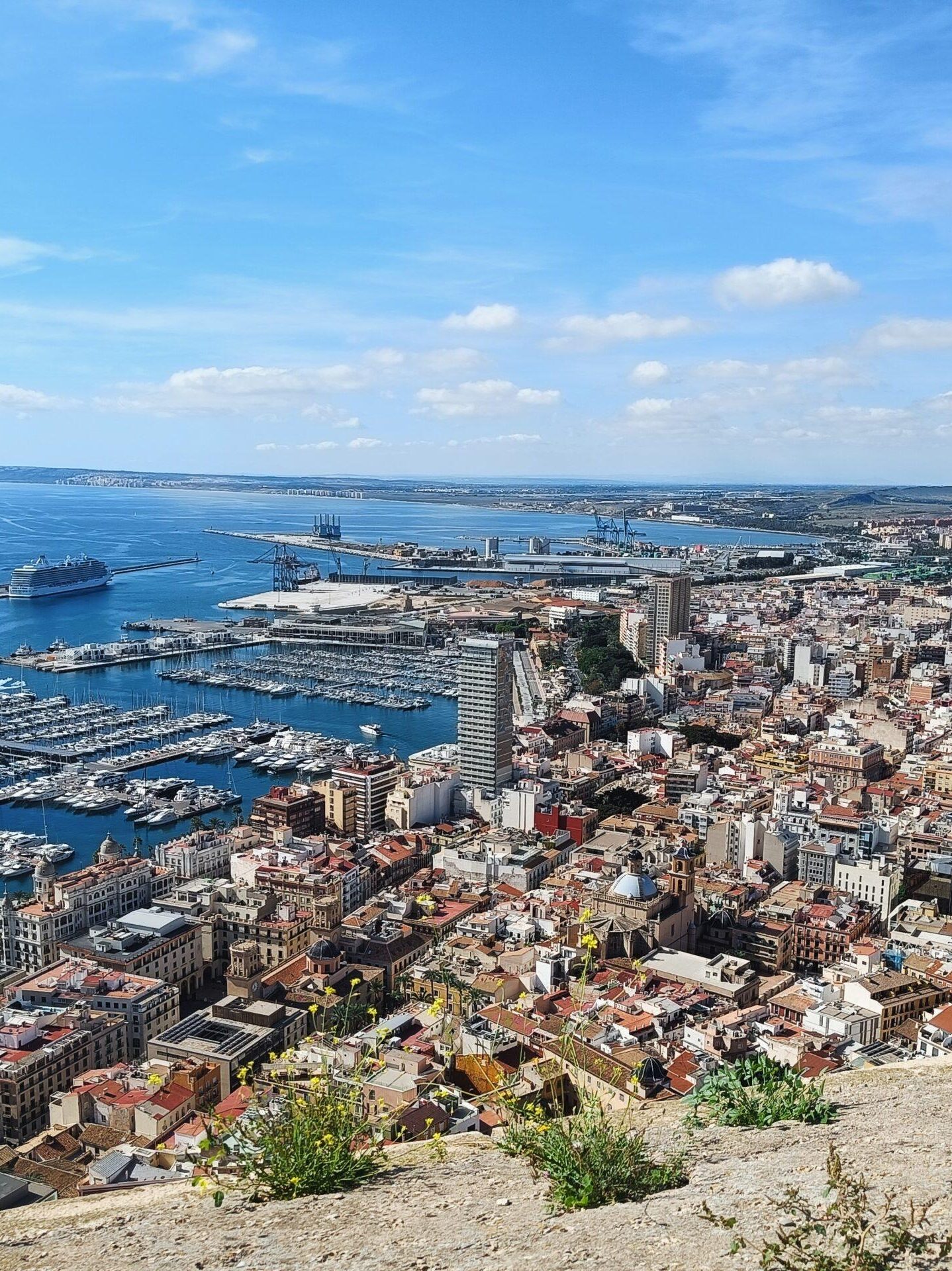 Zamek św. Barbary (Castillo de Santa Bárbara)