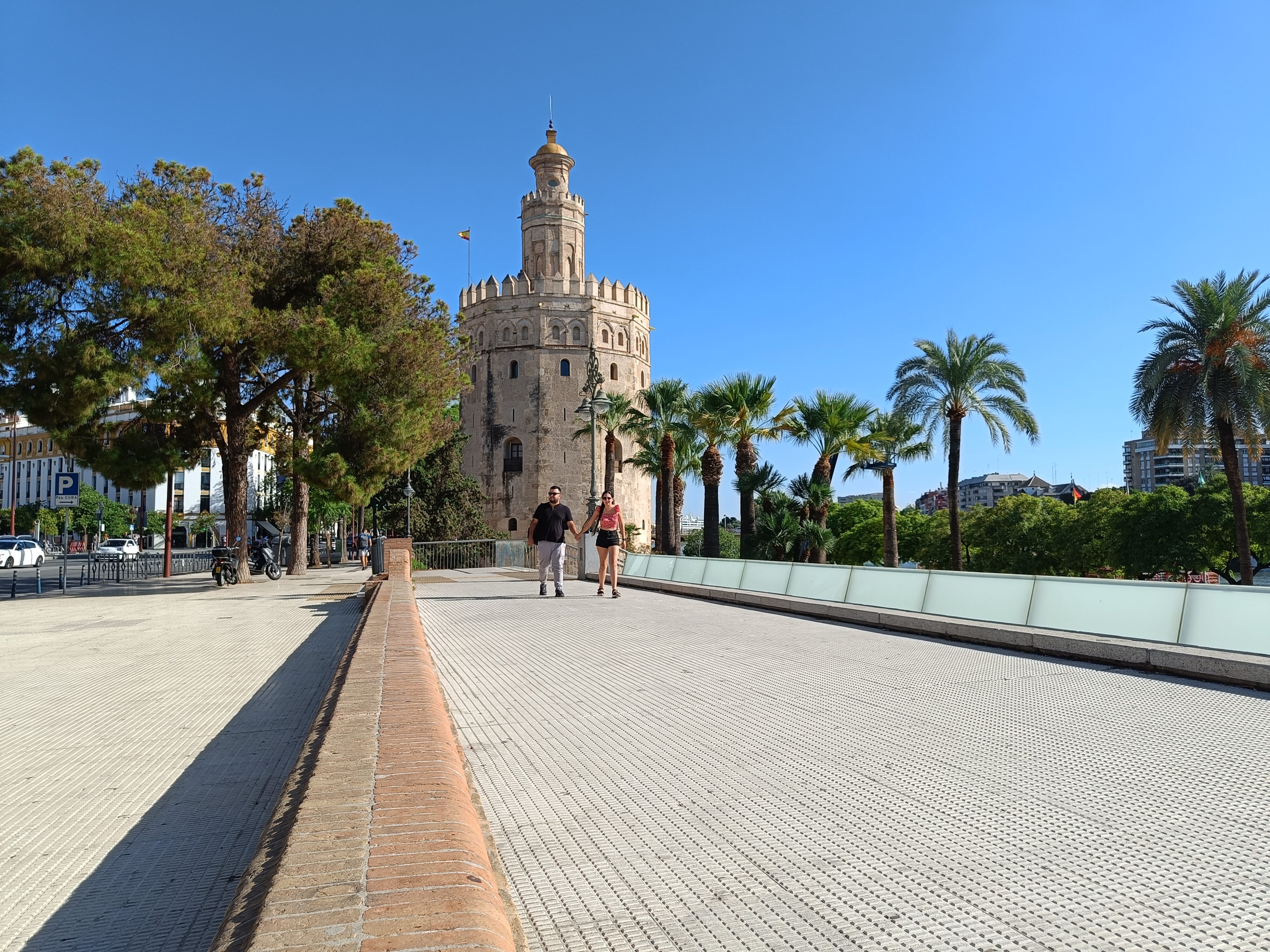Torre del Oro w Sewilli