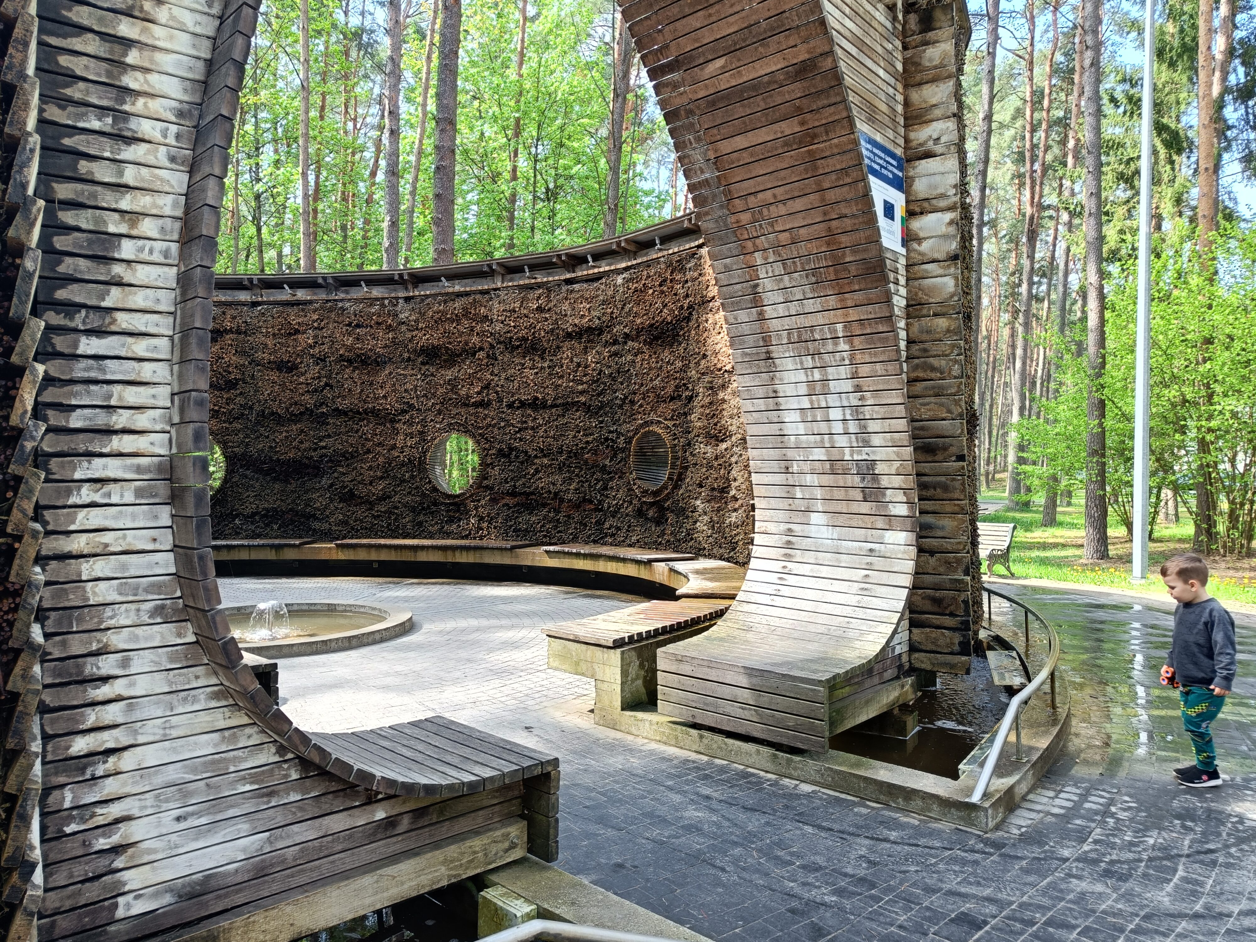 Tężnia solankowa w Birsztanach